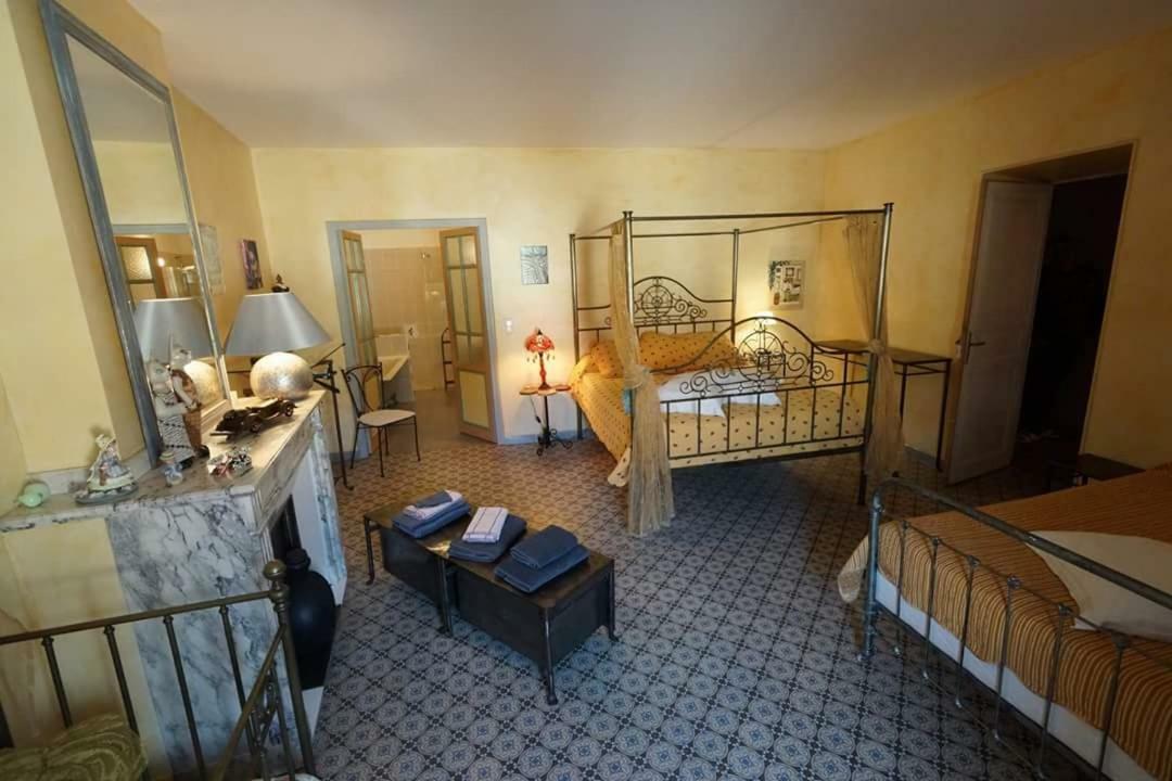 Отель La Maison De Josepha Ferrals-les-Corbieres Экстерьер фото